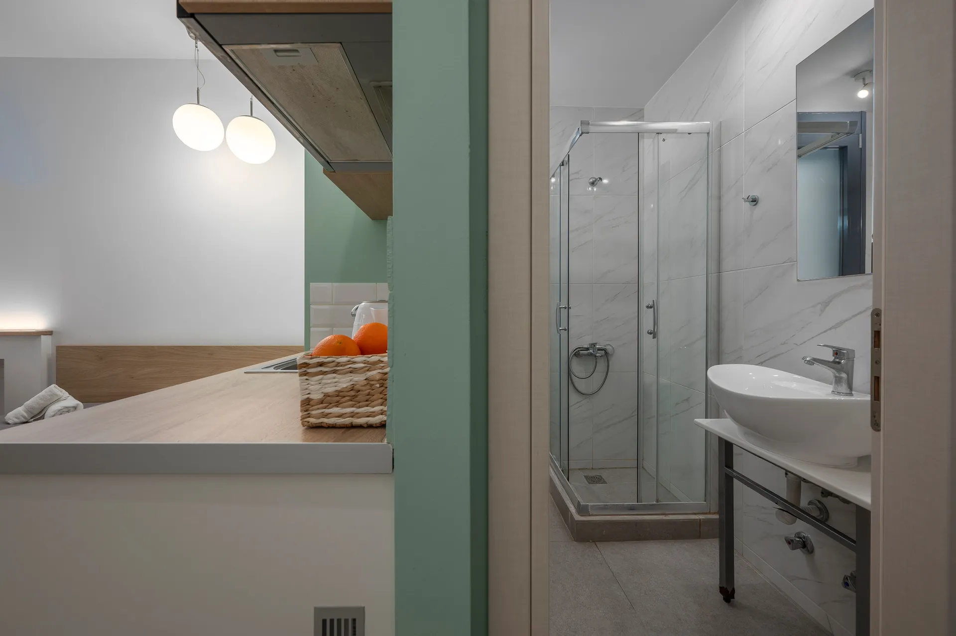 Tiara Holidays - Cavo Blue Coastal Living - Comfort Room Ground Floor - bathroom